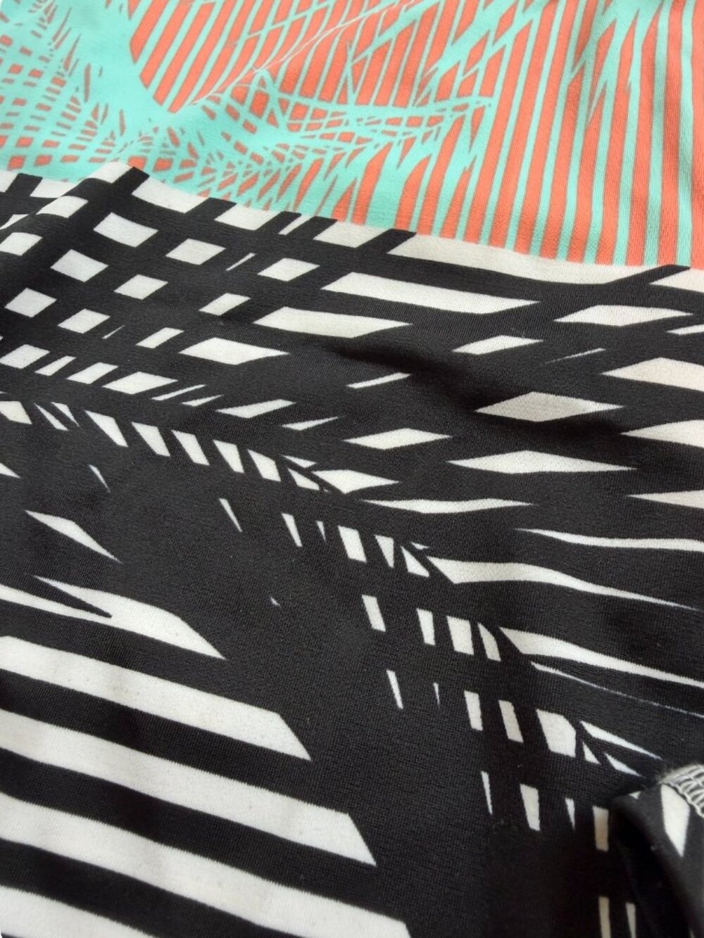 Roxy Pop Surf Rashguard One-Piece - Picture 7 of 7